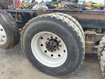 4 Underbody - Truck with 