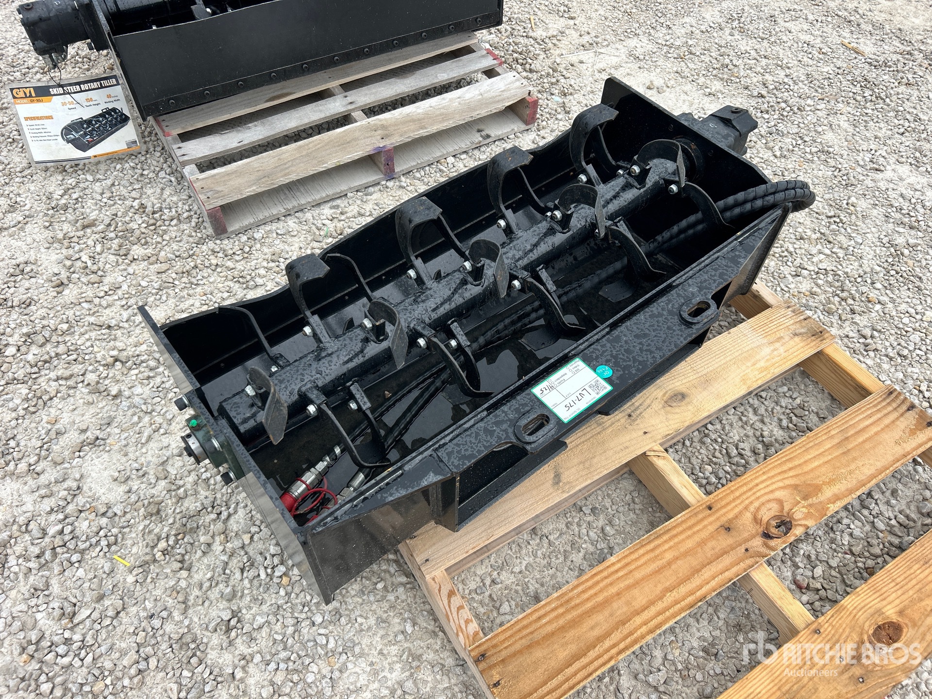 General Appearance with Picture, Left Rear Corner