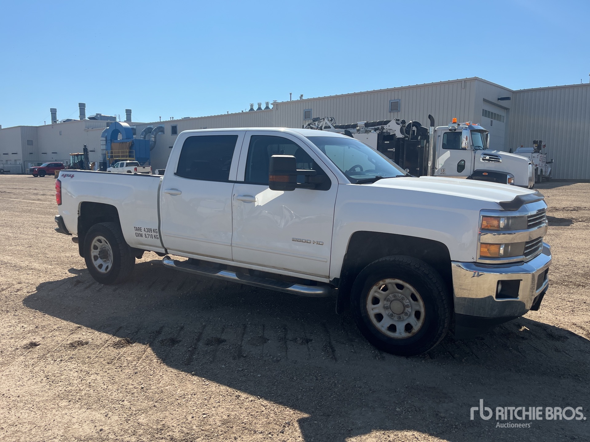 General Appearance with Picture, Right Front Corner