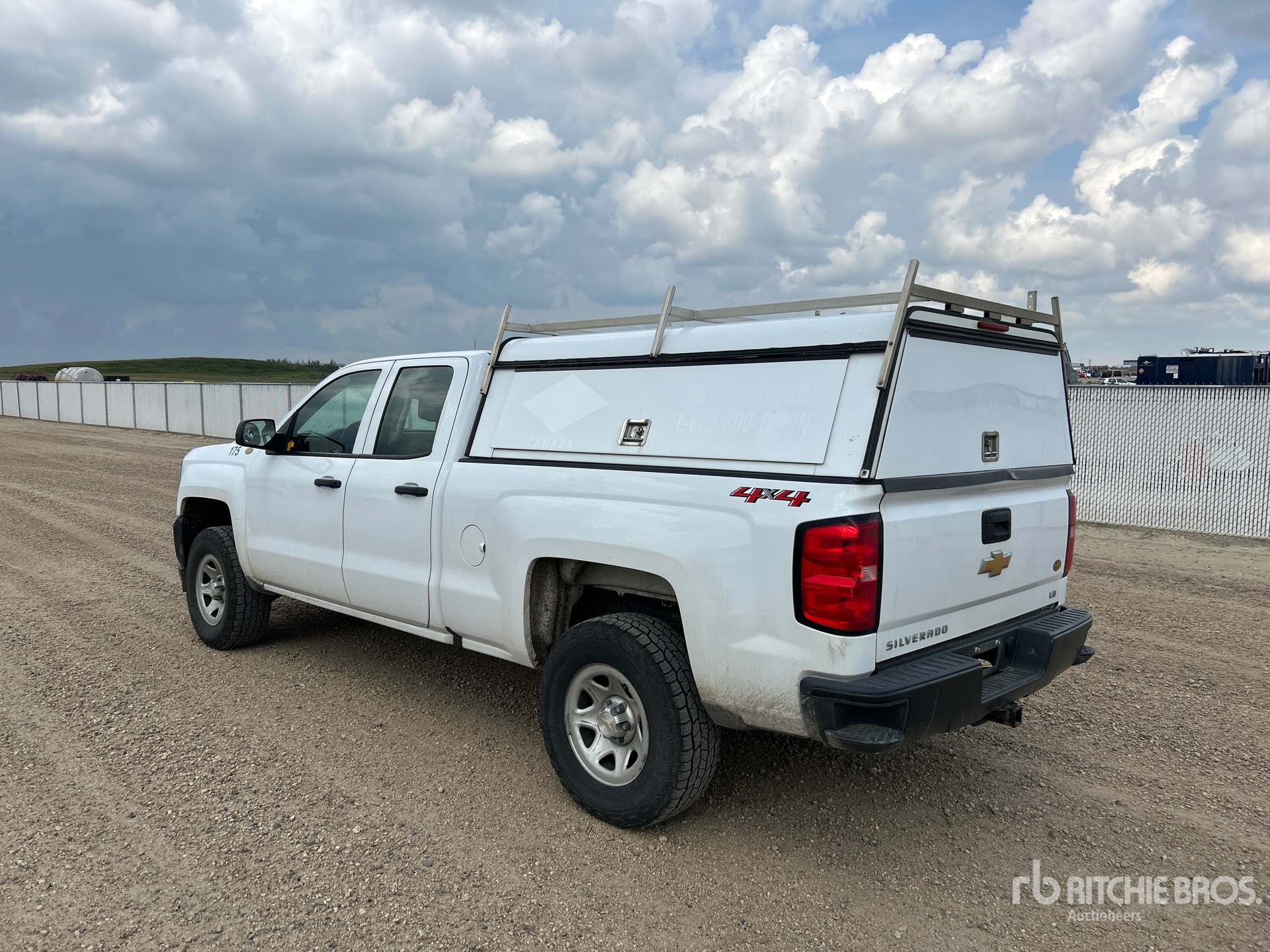 General Appearance with Picture, Left Rear Corner