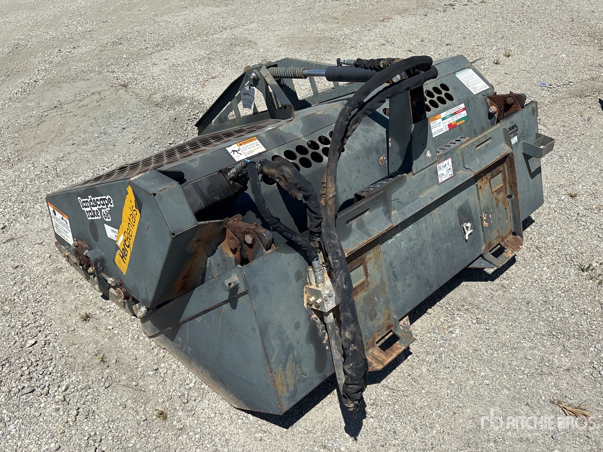 General Appearance with Picture, Left Rear Corner