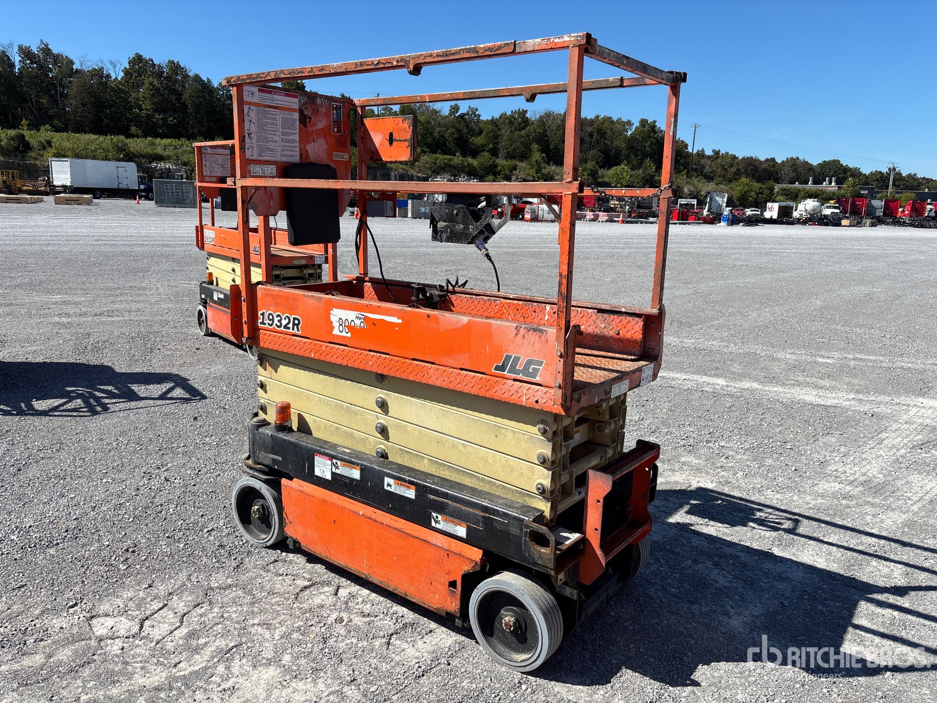 General Appearance with Picture, Left Rear Corner