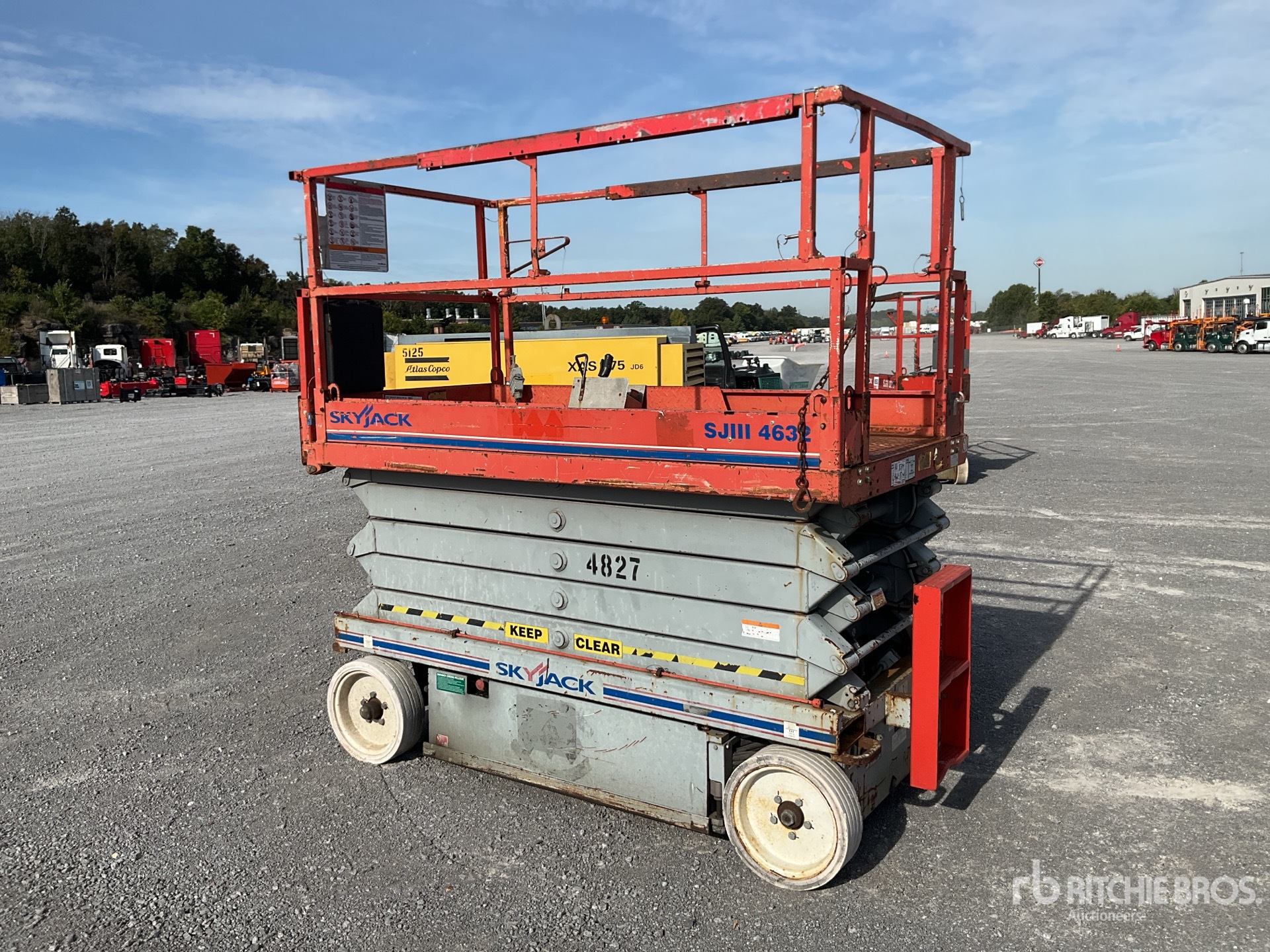 General Appearance with Picture, Left Rear Corner