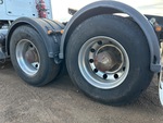 4 Underbody - Truck with 