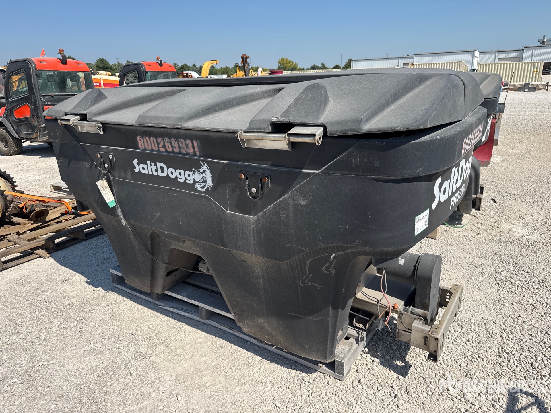 General Appearance with Picture, Left Rear Corner