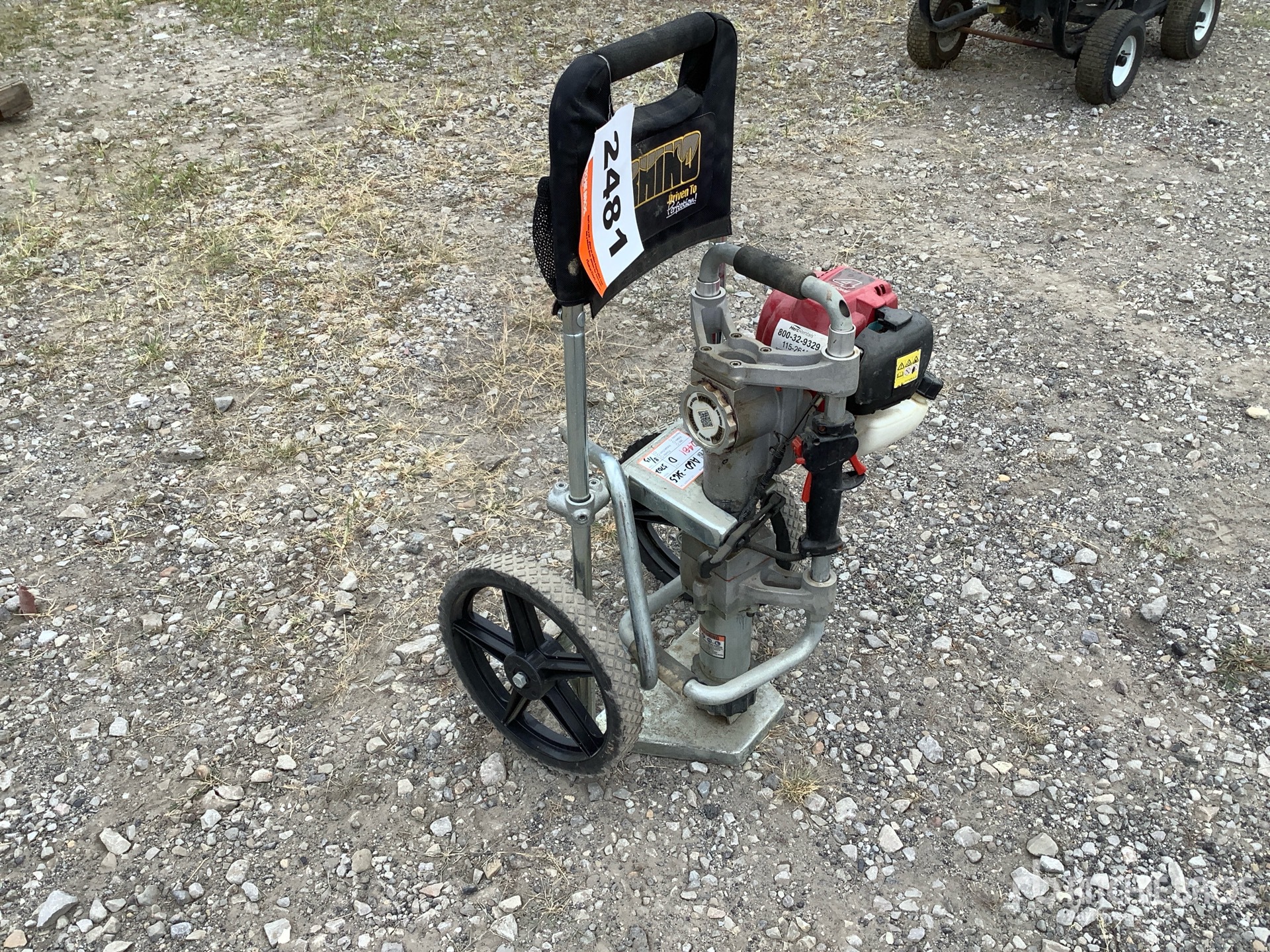 General Appearance with Picture, Right Front Corner