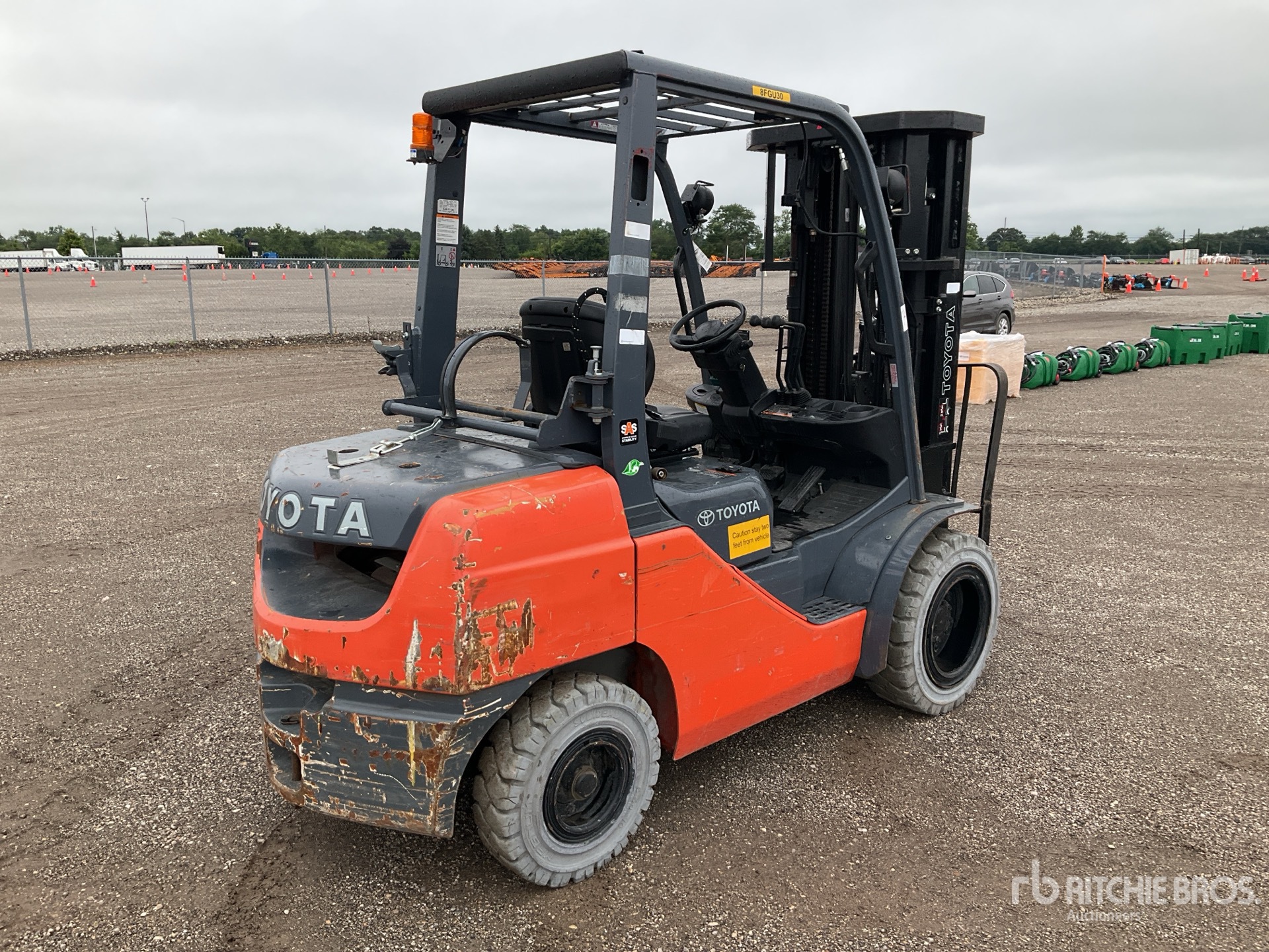 General Appearance with Picture, Right Rear Corner
