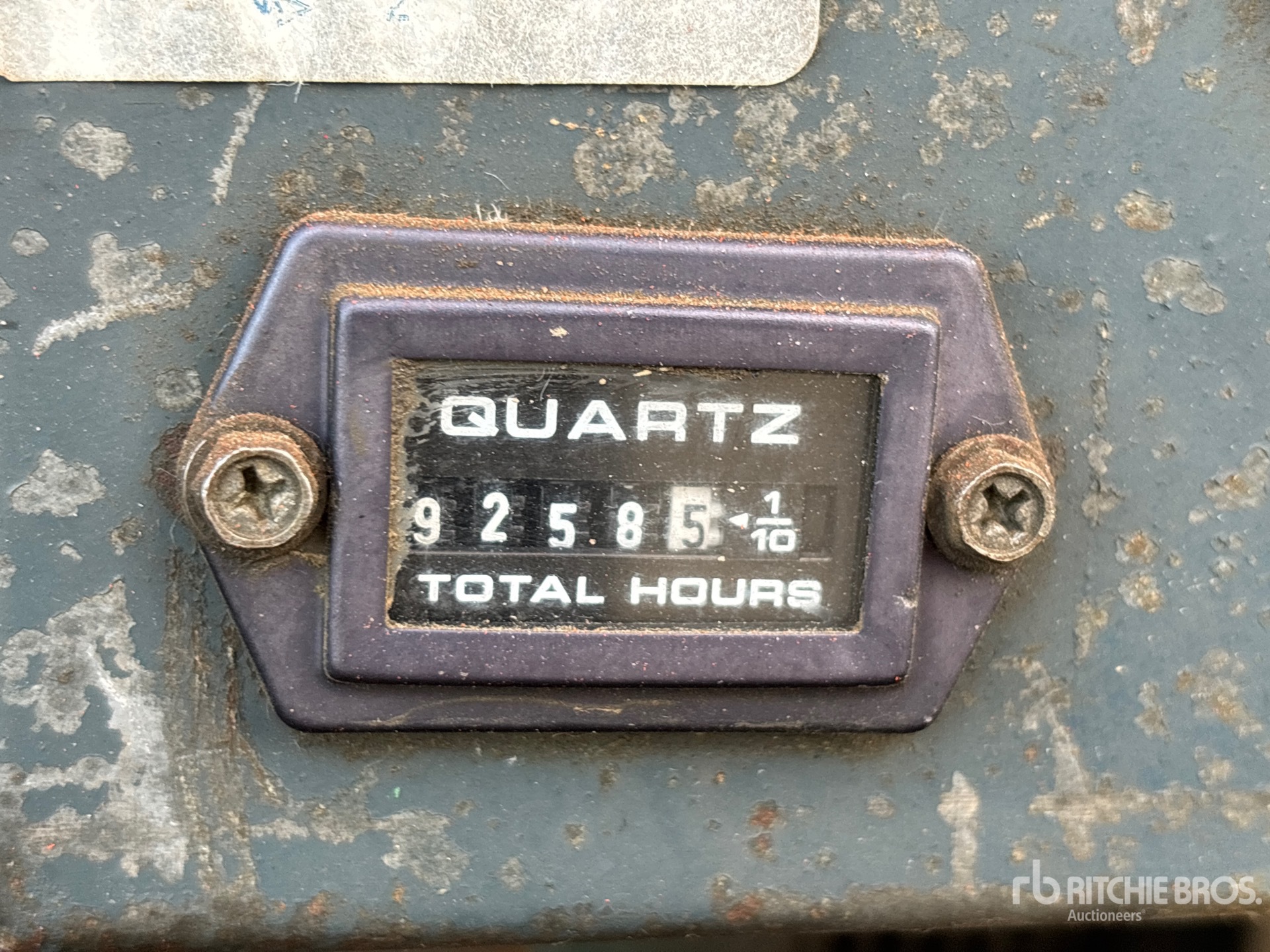 General Appearance with Hour Meter / Odometer