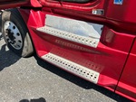 4 Underbody - Truck with 