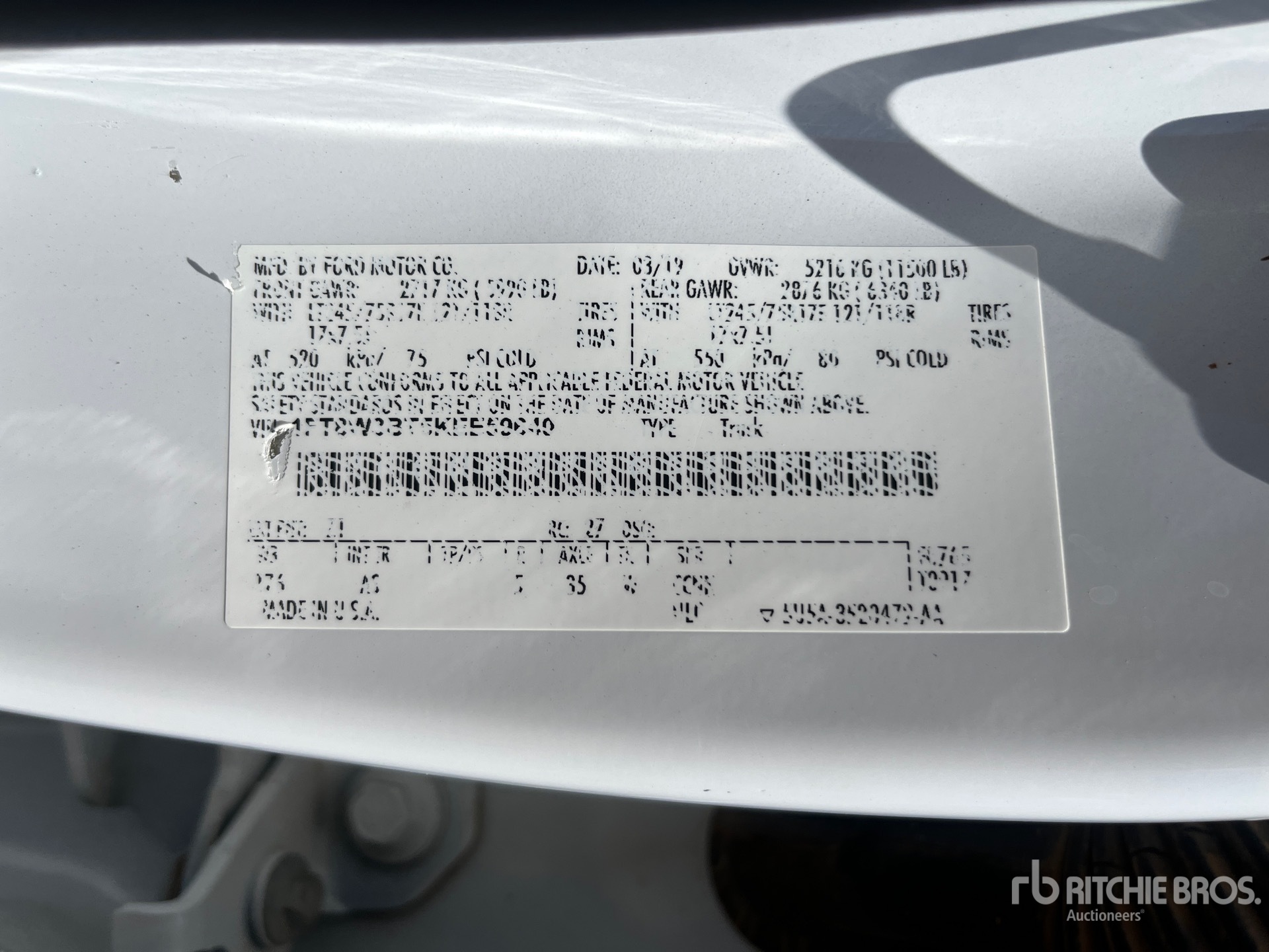 General Appearance with Serial Number / VIN