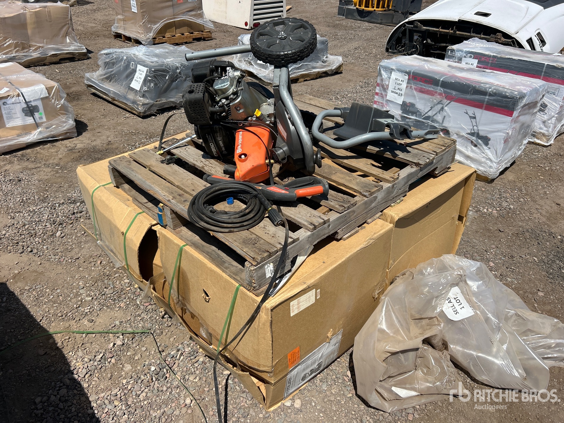 General Appearance with Picture, Right Front Corner