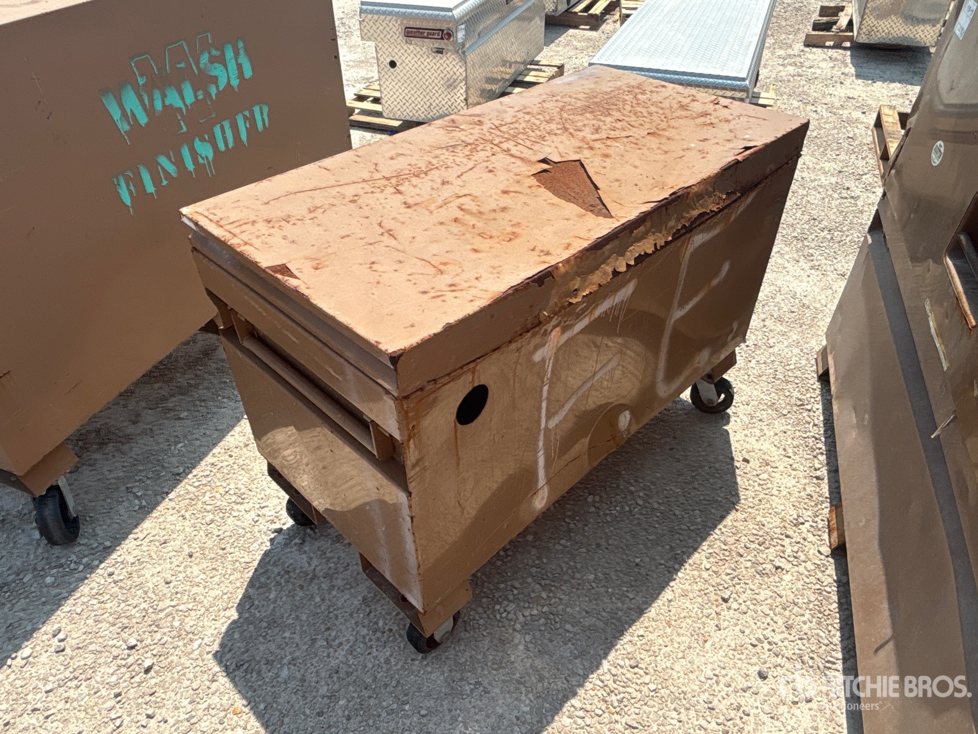General Appearance with Picture, Left Rear Corner