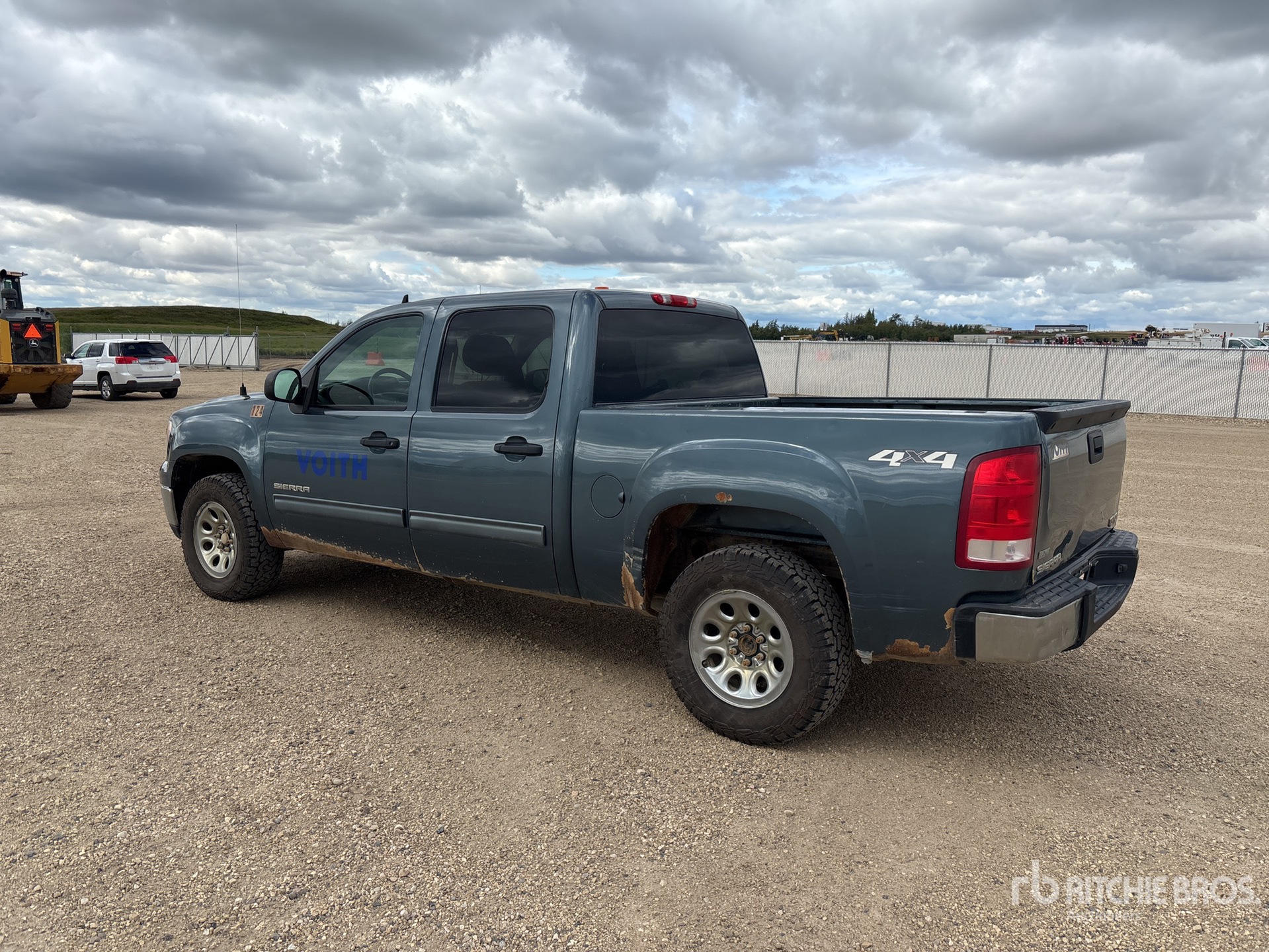 General Appearance with Picture, Left Rear Corner