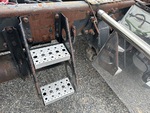4 Underbody - Truck with 