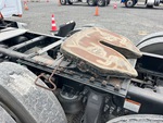 4 Underbody - Truck with 