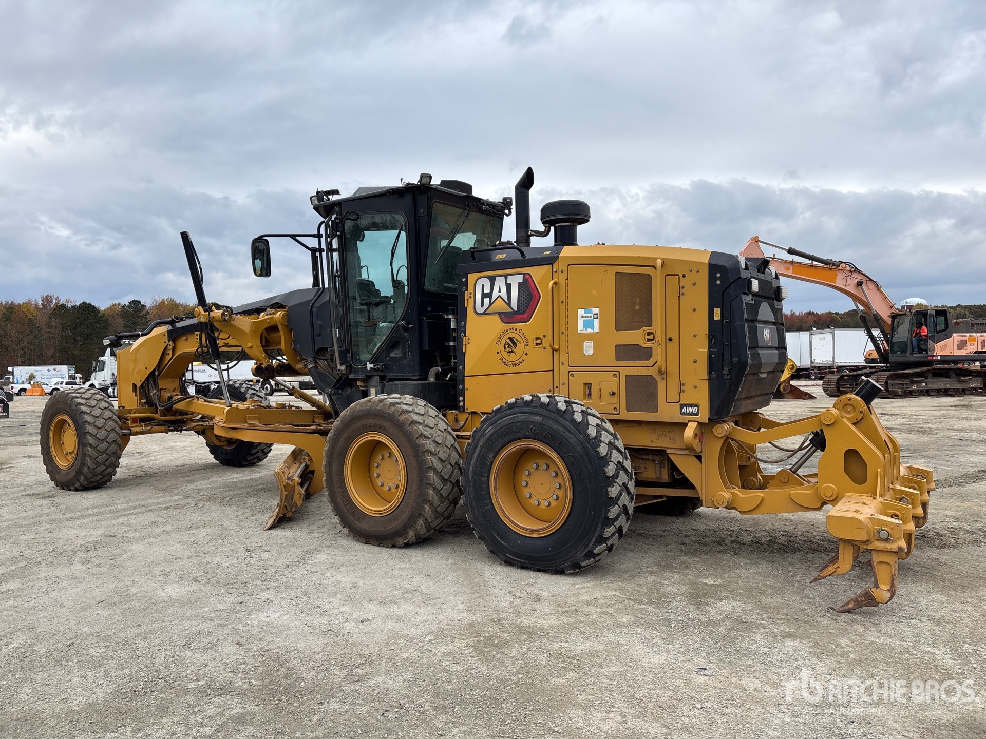 General Appearance with Imagen: esquina trasera izquierda