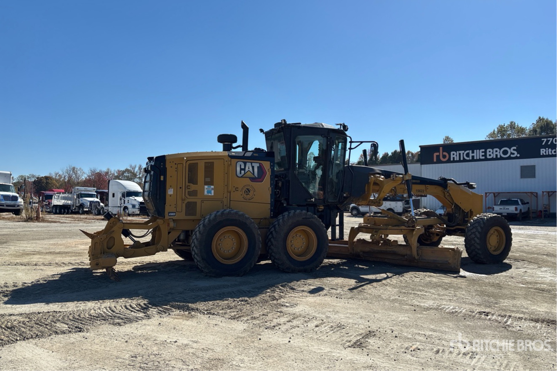 General Appearance with Imagen: esquina trasera derecha