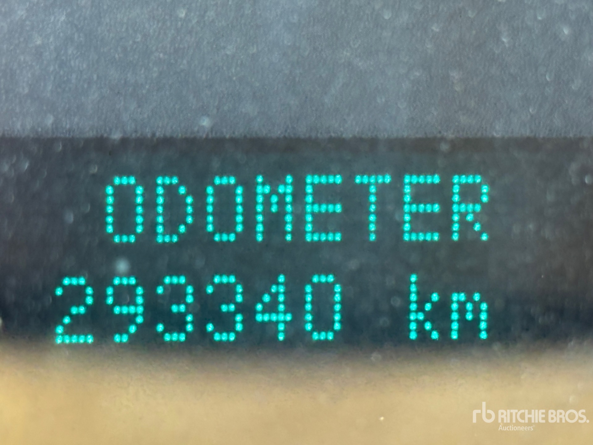 General Appearance with Hour Meter / Odometer