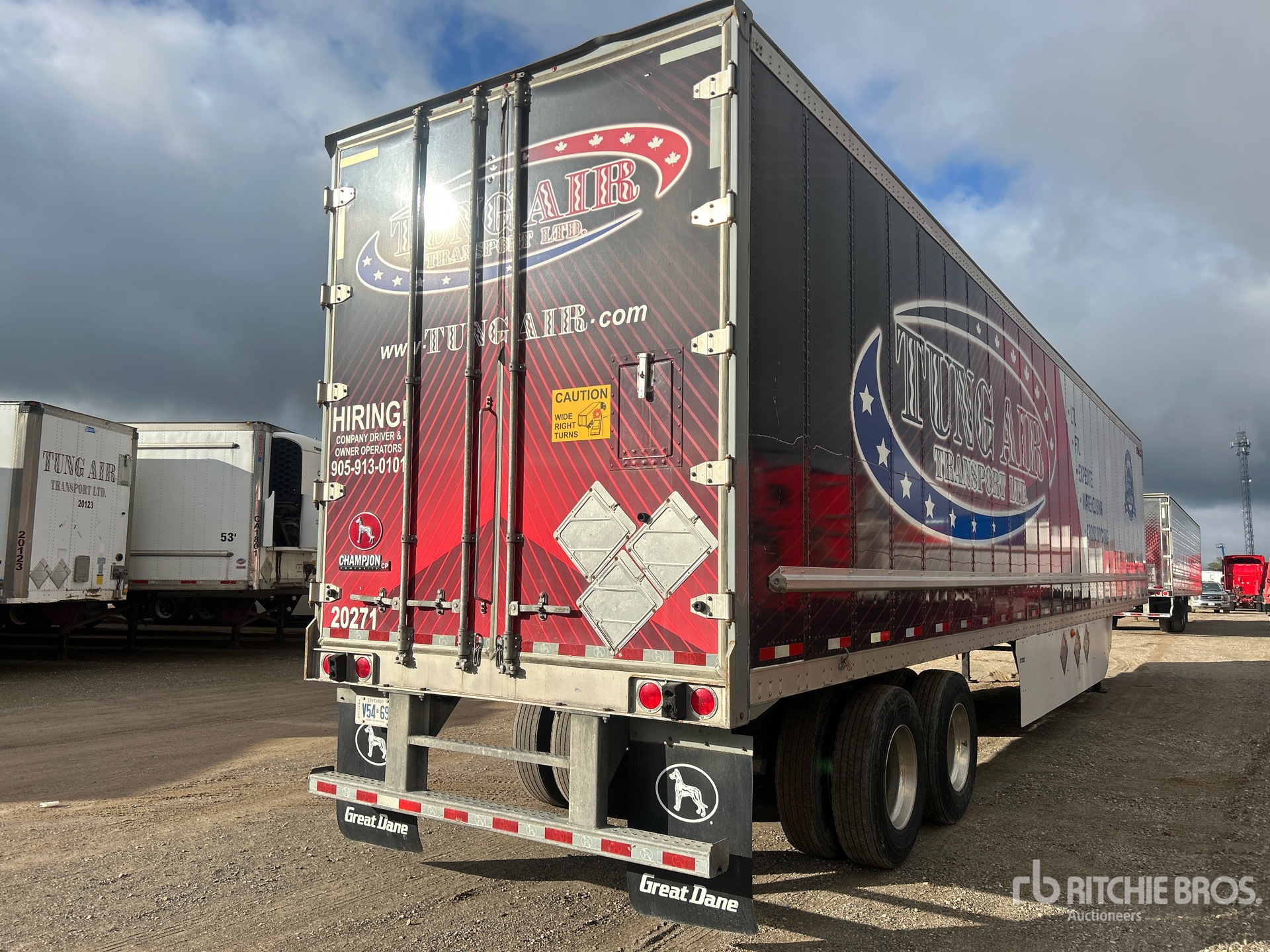 General Appearance with Picture, Right Rear Corner