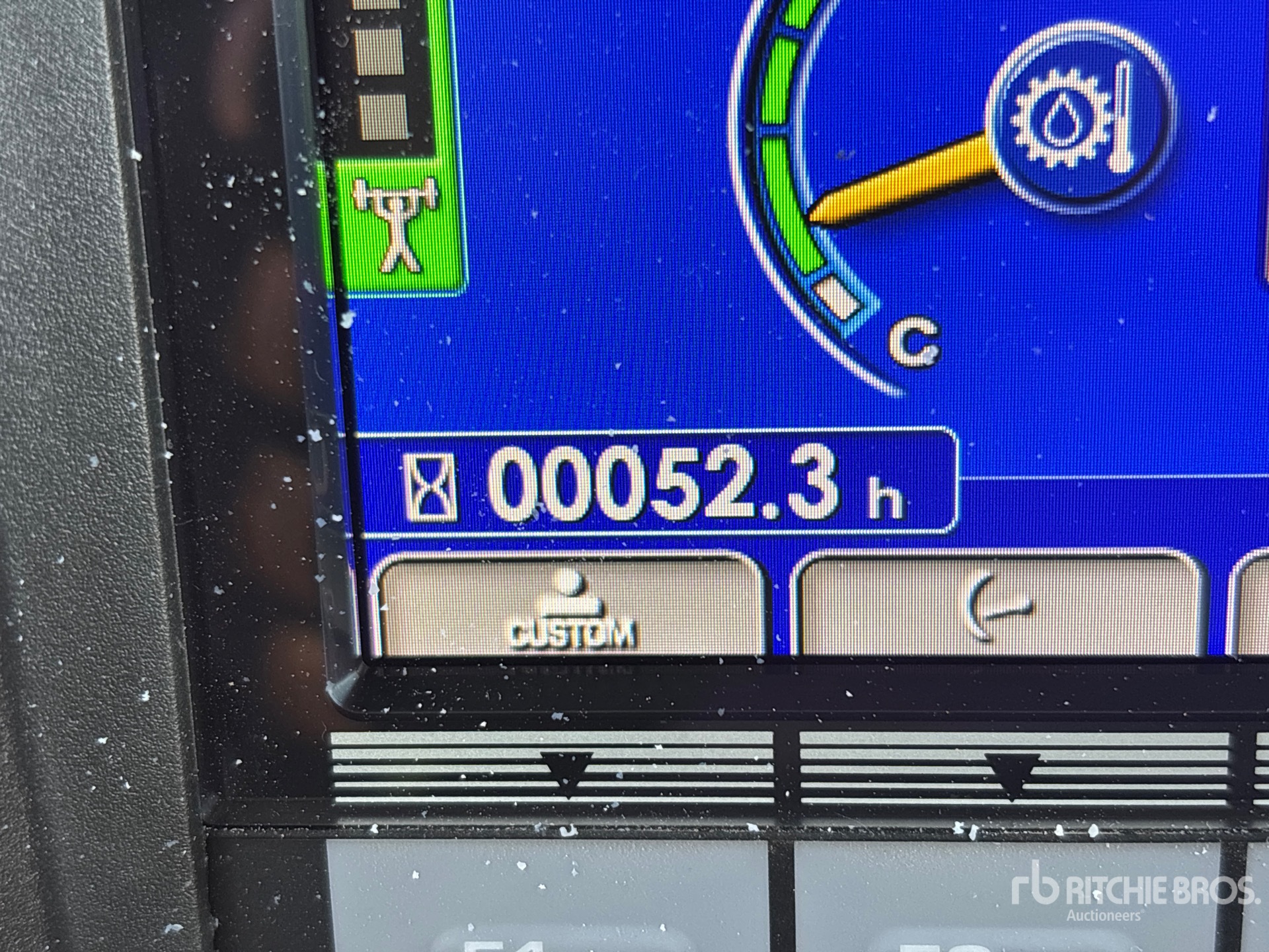 General Appearance with Hour Meter / Odometer
