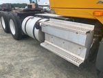 4 Underbody - Truck with 