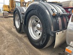 4 Underbody - Truck with 