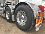 4 Underbody - Truck with 