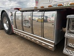 4 Underbody - Truck with 