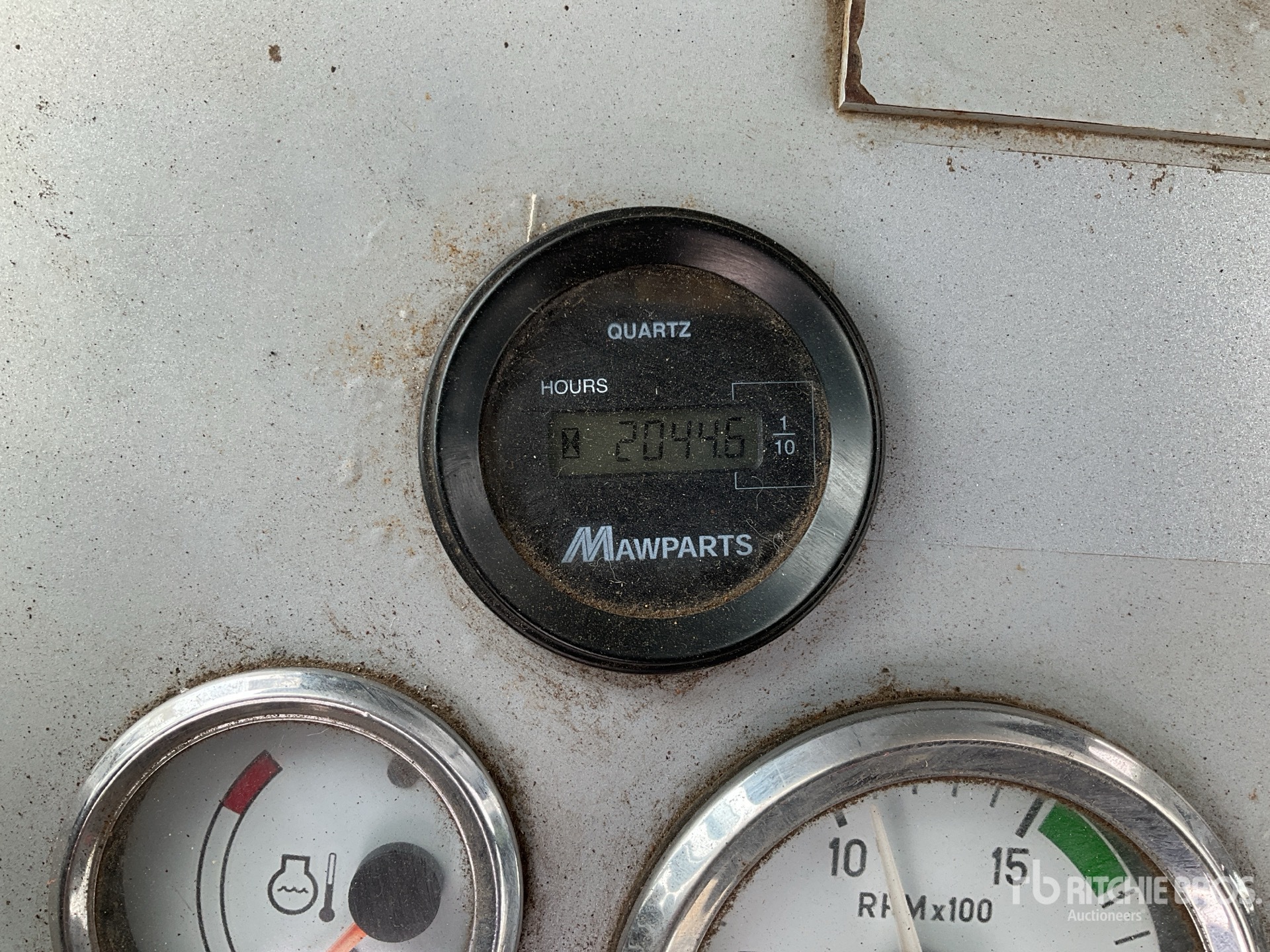 General Appearance with Hour Meter / Odometer