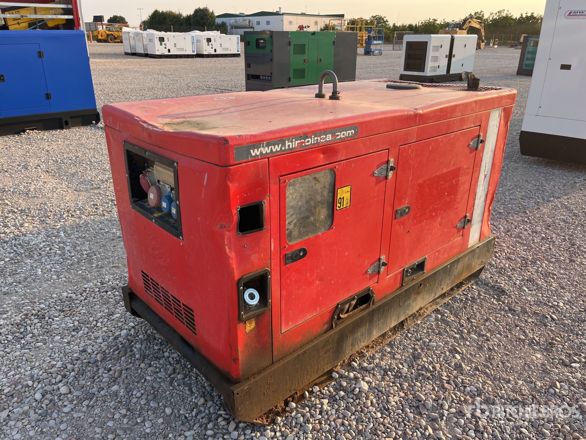 General Appearance with Picture, Left Rear Corner