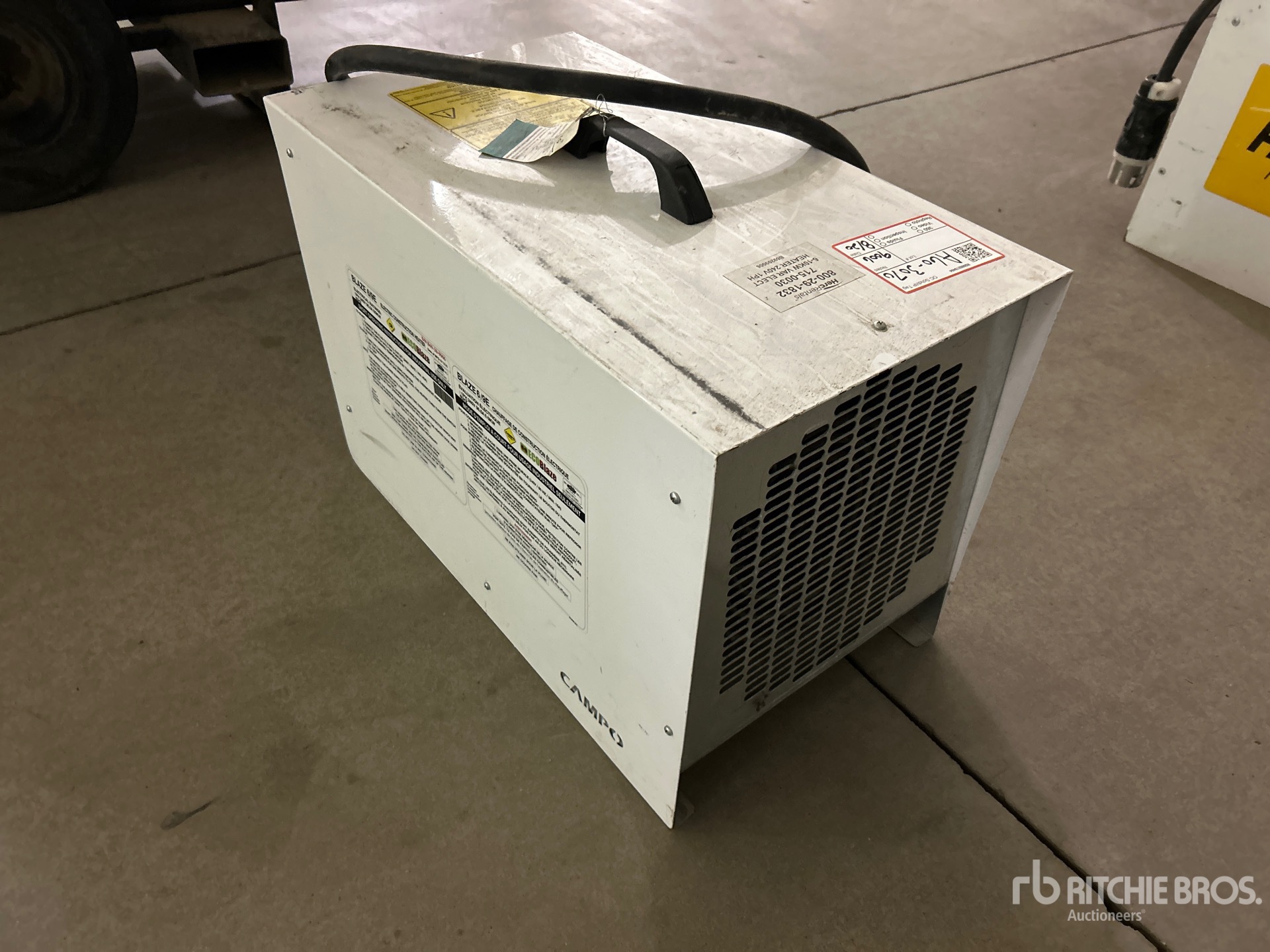 General Appearance with Picture, Right Front Corner