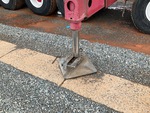 Crane Superstructure with Outrigger Cylinders
