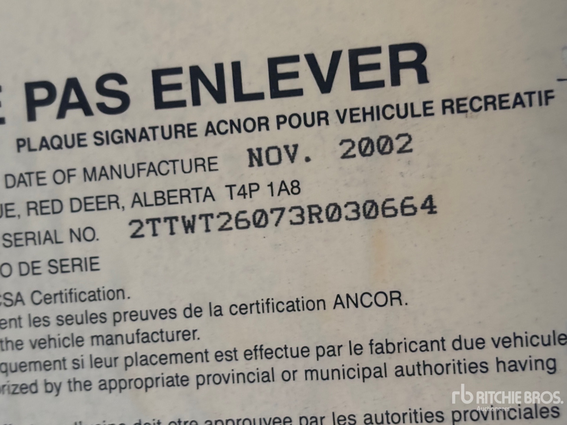 General Appearance with Numéro de série/Numéro d'identification du véhicule automobile