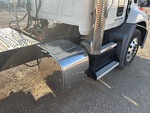 4 Underbody - Truck with 