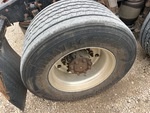 4 Underbody - Truck with 
