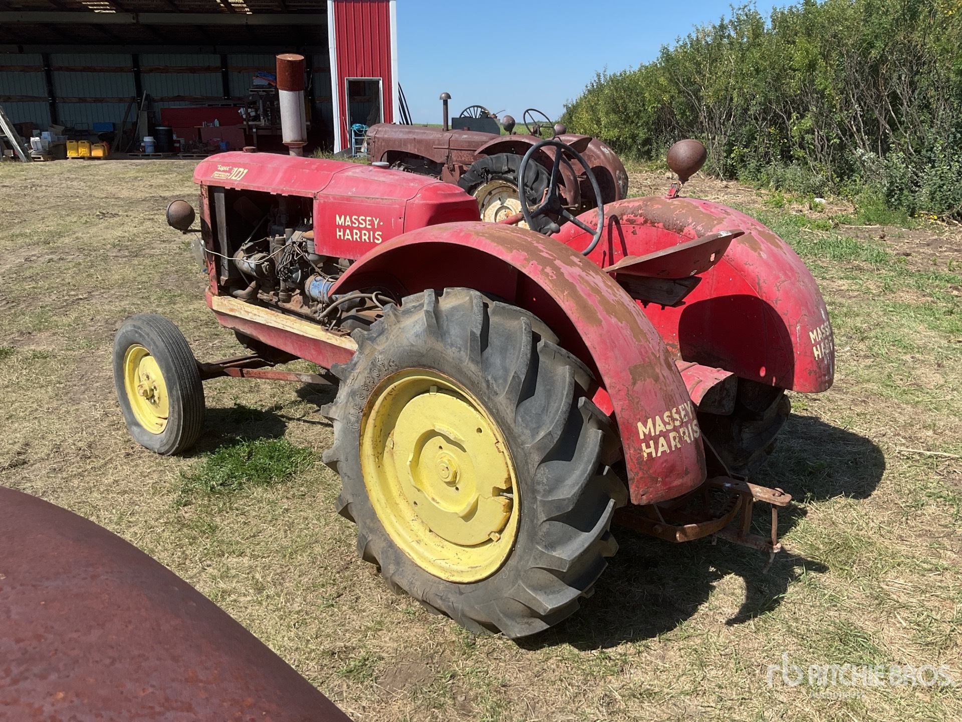 General Appearance with Picture, Left Rear Corner
