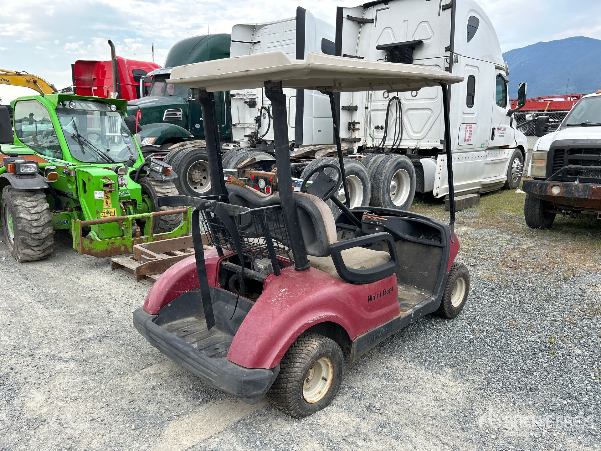 General Appearance with Picture, Right Rear Corner