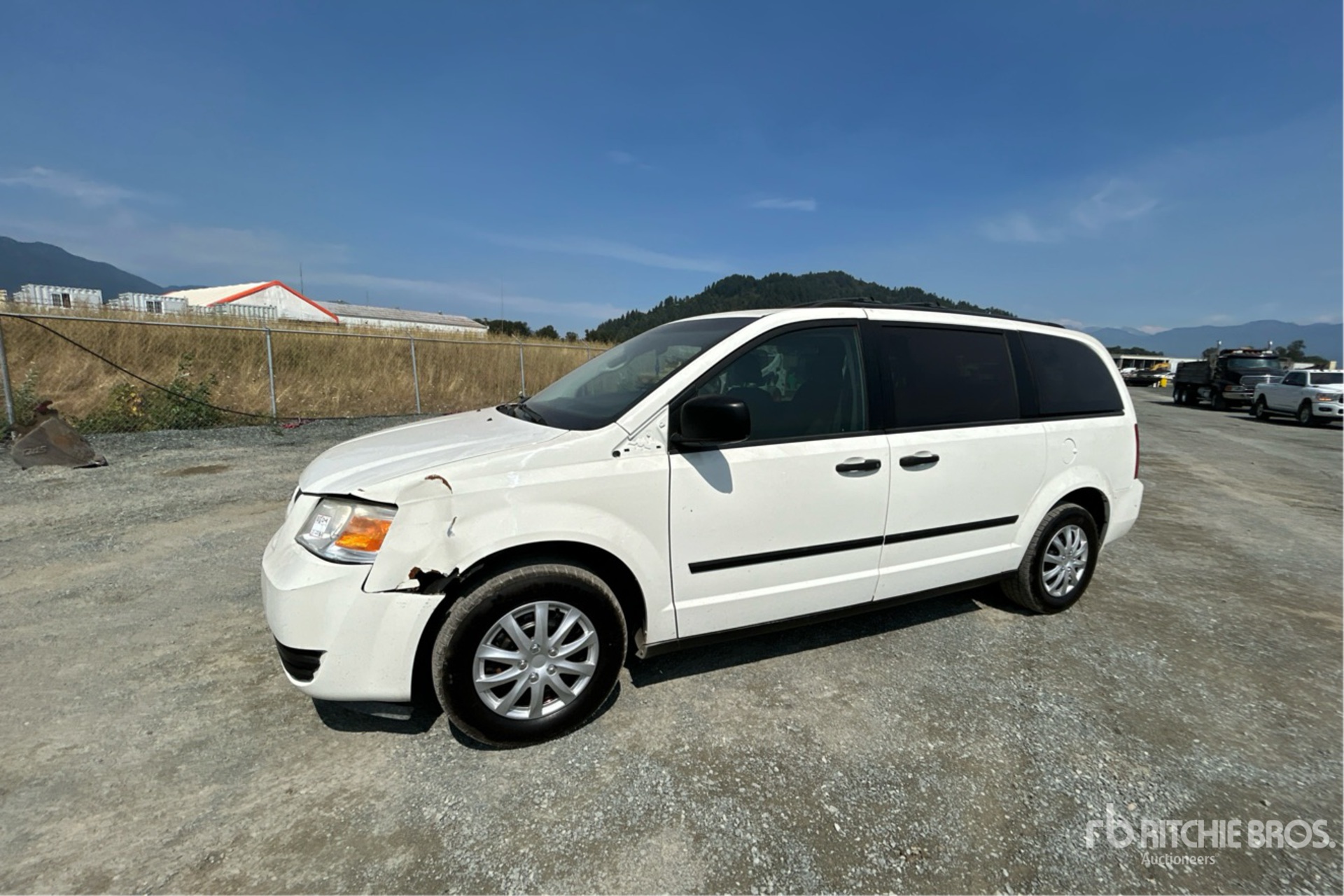 General Appearance with Picture, Left Front Corner