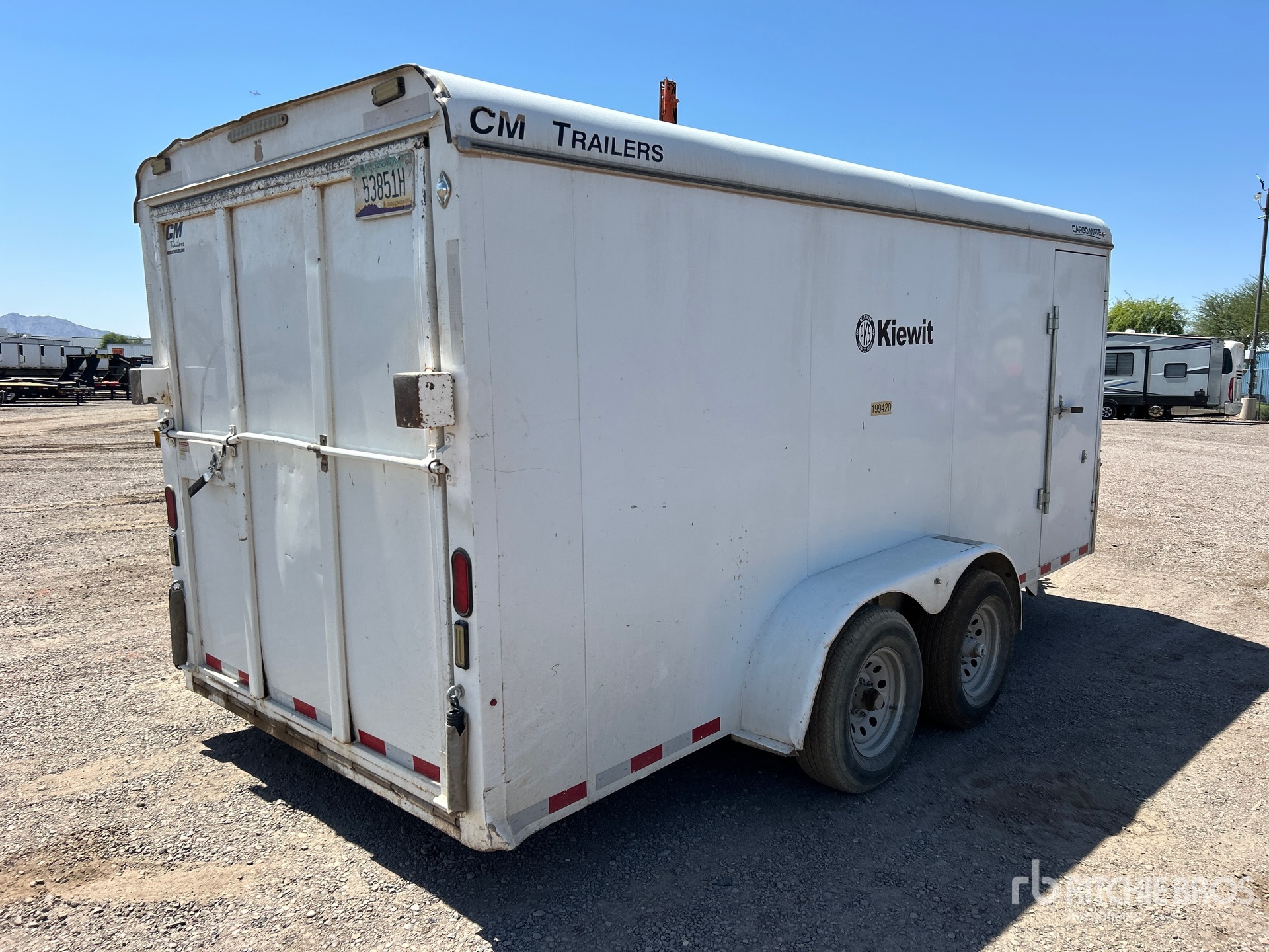General Appearance with Picture, Right Rear Corner