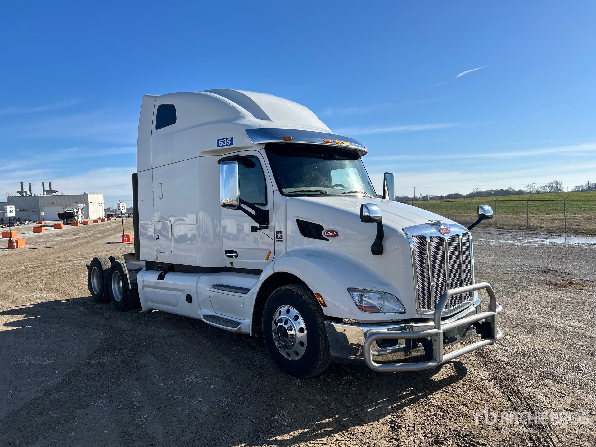 General Appearance with Imagen: esquina delantera derecha