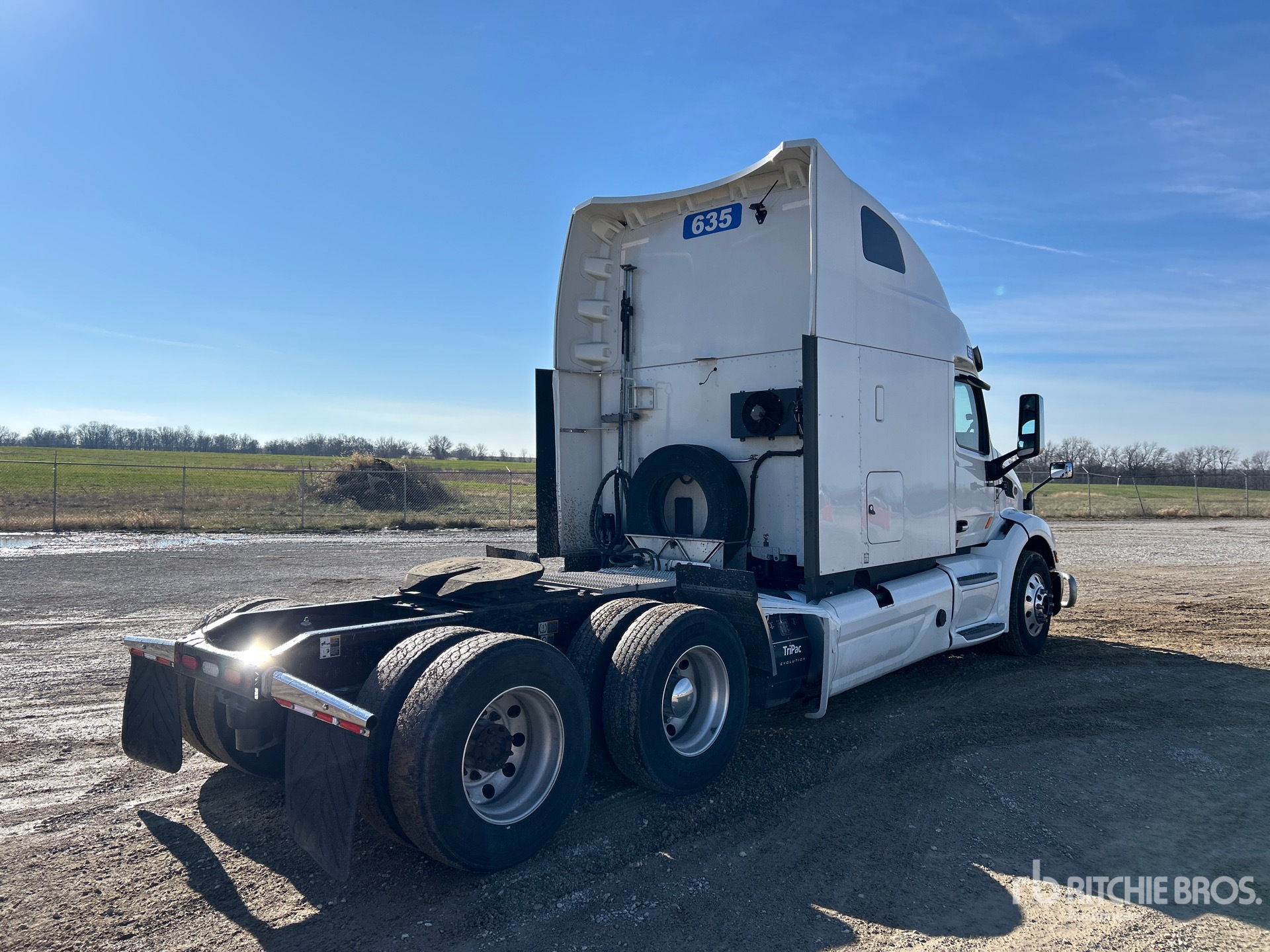 General Appearance with Imagen: esquina trasera derecha