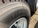 4 Underbody - Truck with 