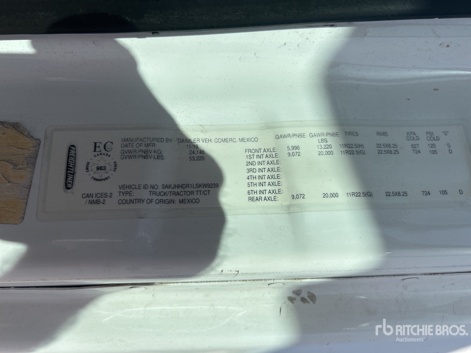 General Appearance with Serial Number / VIN