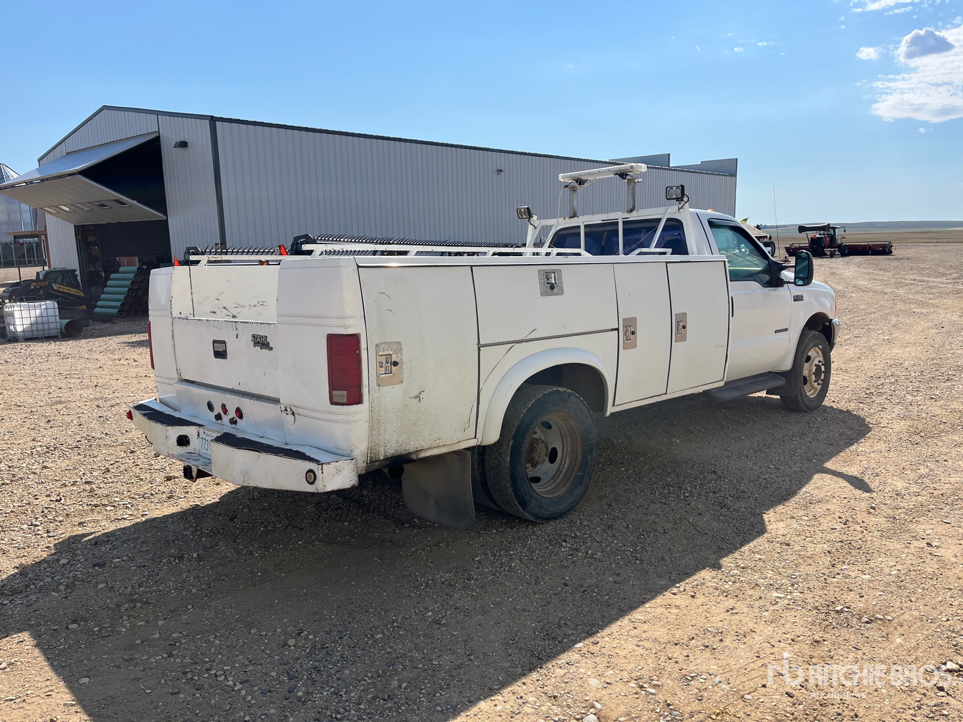 General Appearance with Picture, Right Rear Corner