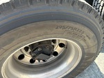 4 Underbody - Truck with 