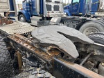 4 Underbody - Truck with 