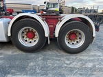 4 Underbody - Truck with 