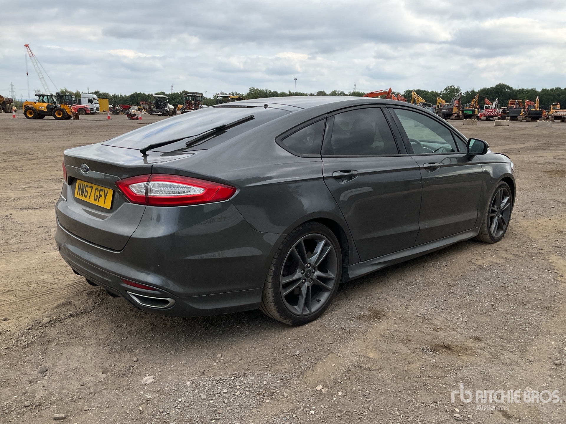 General Appearance with Picture, Right Rear Corner