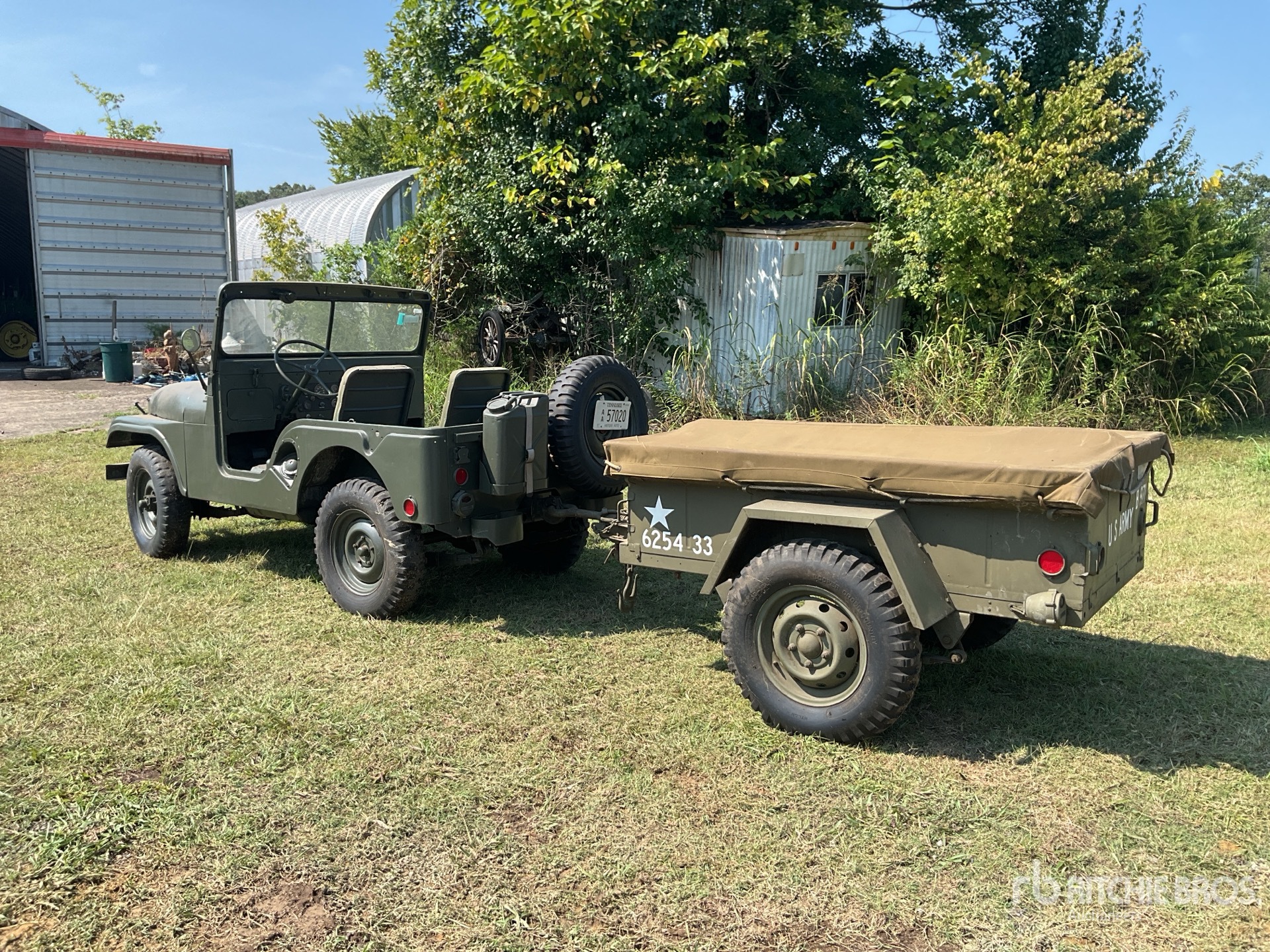 General Appearance with Picture, Left Rear Corner