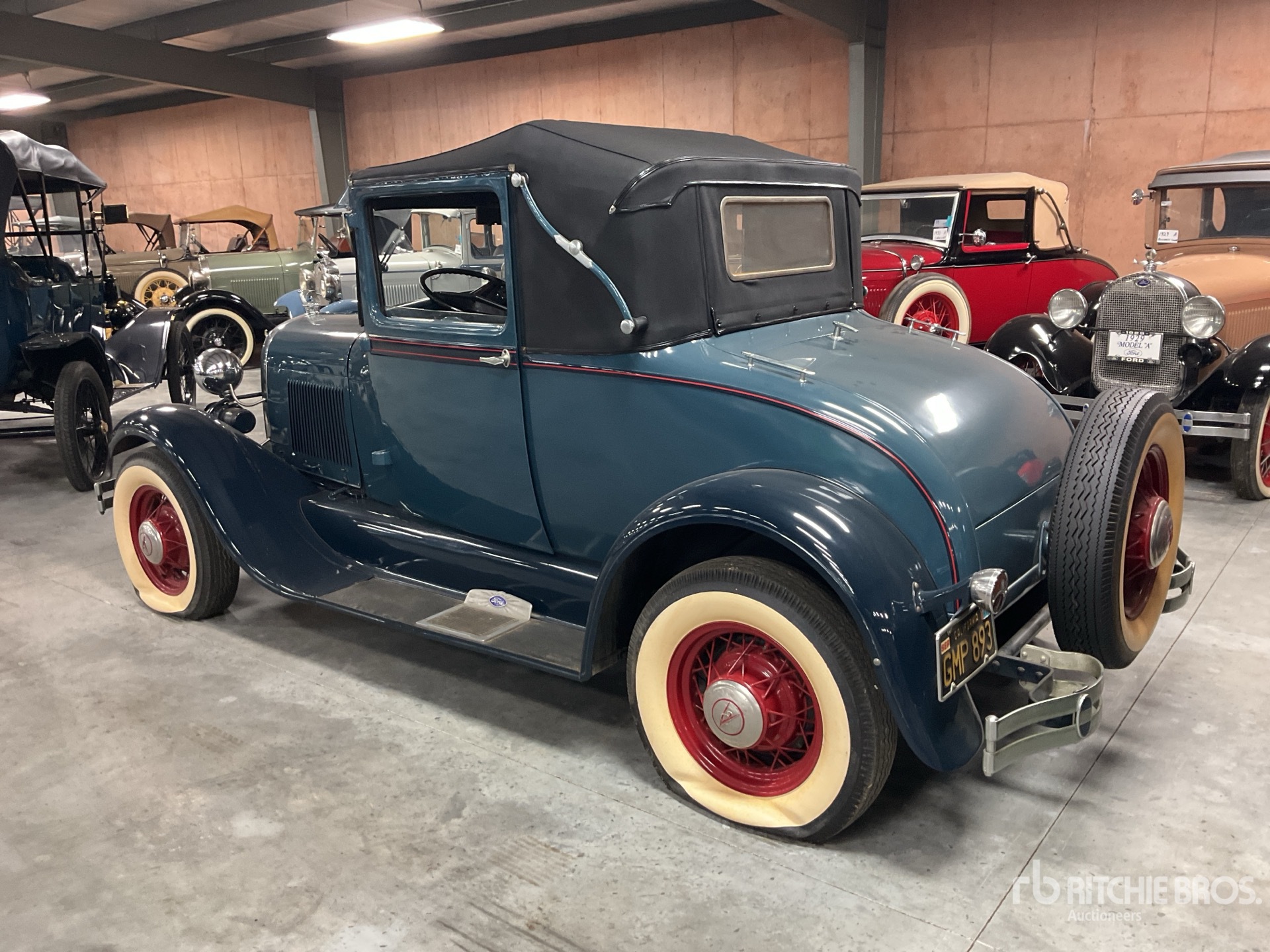 General Appearance with Picture, Left Rear Corner